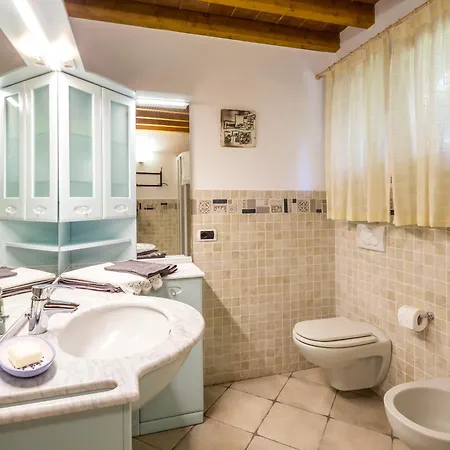 Borgo Dell'uccellaia - Turchese - Giada فيلة
