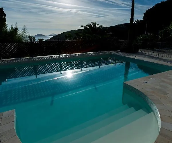 Borgo Dell'uccellaia - Turchese - Giada Marciana Marina (Isola d'Elba)