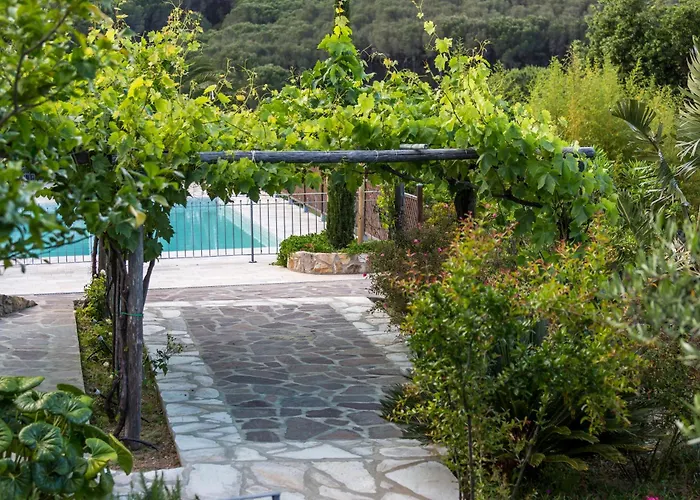 Borgo Dell'uccellaia - Turchese - Giada Villa Marciana Marina (Isola d'Elba)