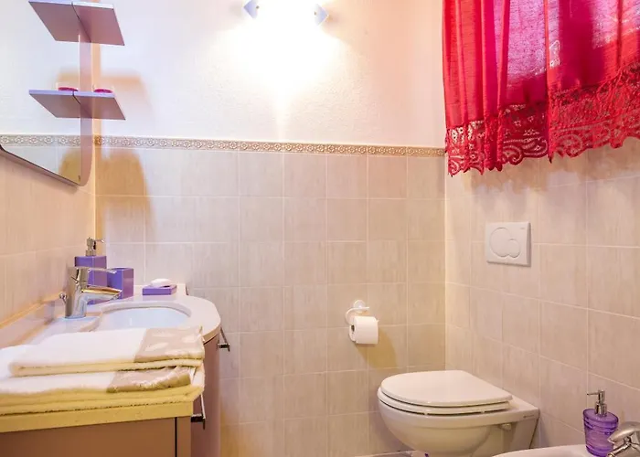 Borgo Dell'uccellaia - Turchese - Giada Villa